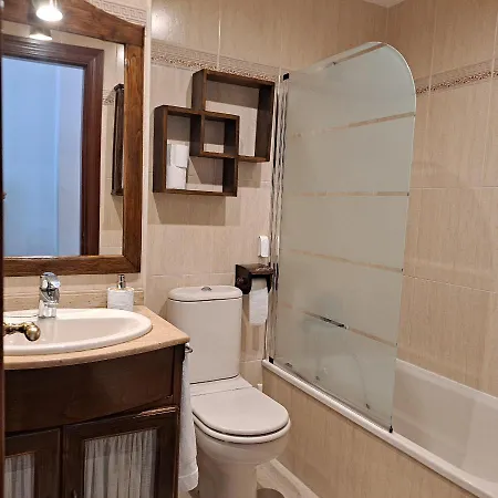 Centrico Apartamento , 2 Habit ,2 Banos, 4 Pax Vut3313As Διαμέρισμα Χιχόν